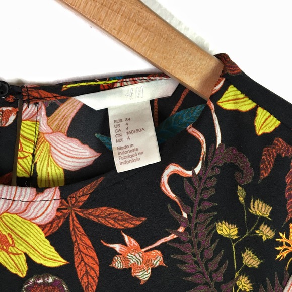H & M botanical garden floral print tunic top blouse long sleeve Size 4 - Picture 3 of 9